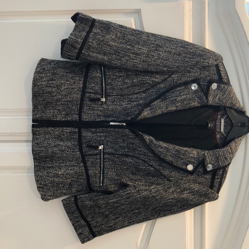 Jacket - Picture 2 of 4